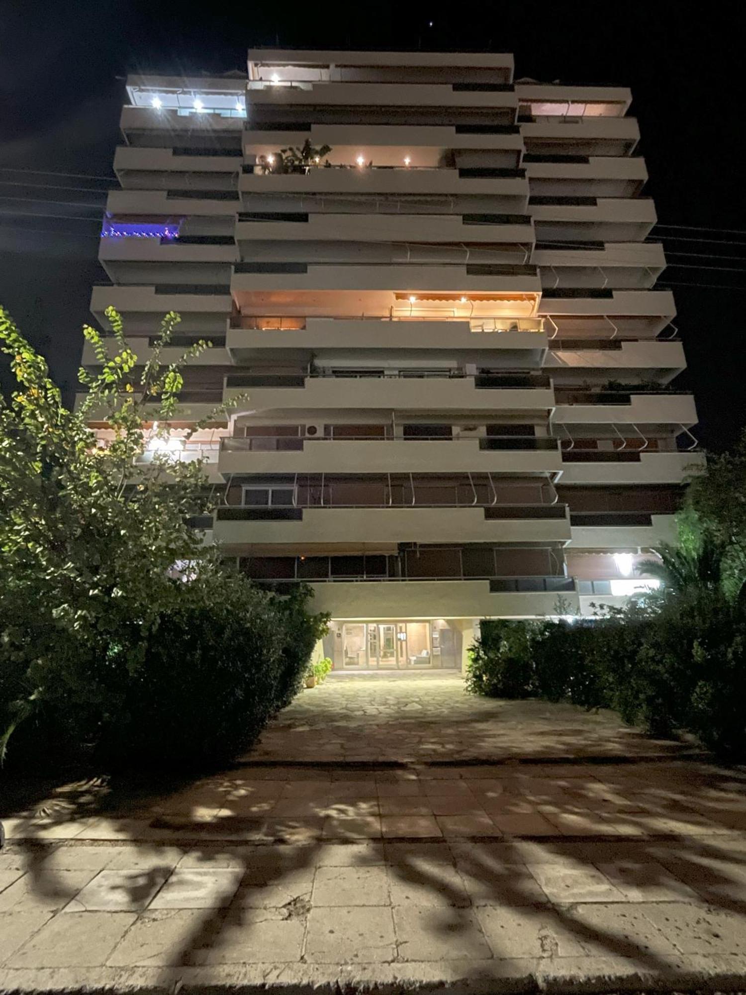 Four Seasons Sea View Apartment أثينا المظهر الخارجي الصورة